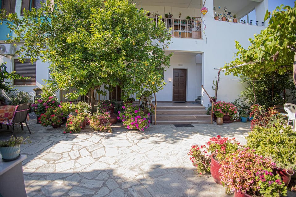 Gatzea Eden Garden - DELUXE Δίκλινο δωμάτιο Bed and Breakfast in Magnesia Prefecture, Greece