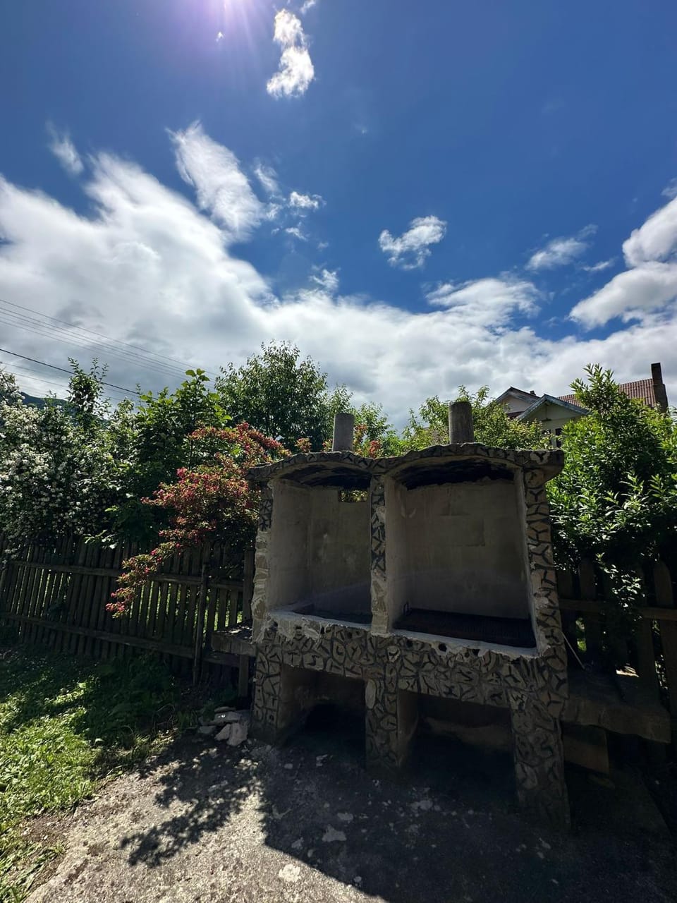 Day, BBQ facilities, Garden