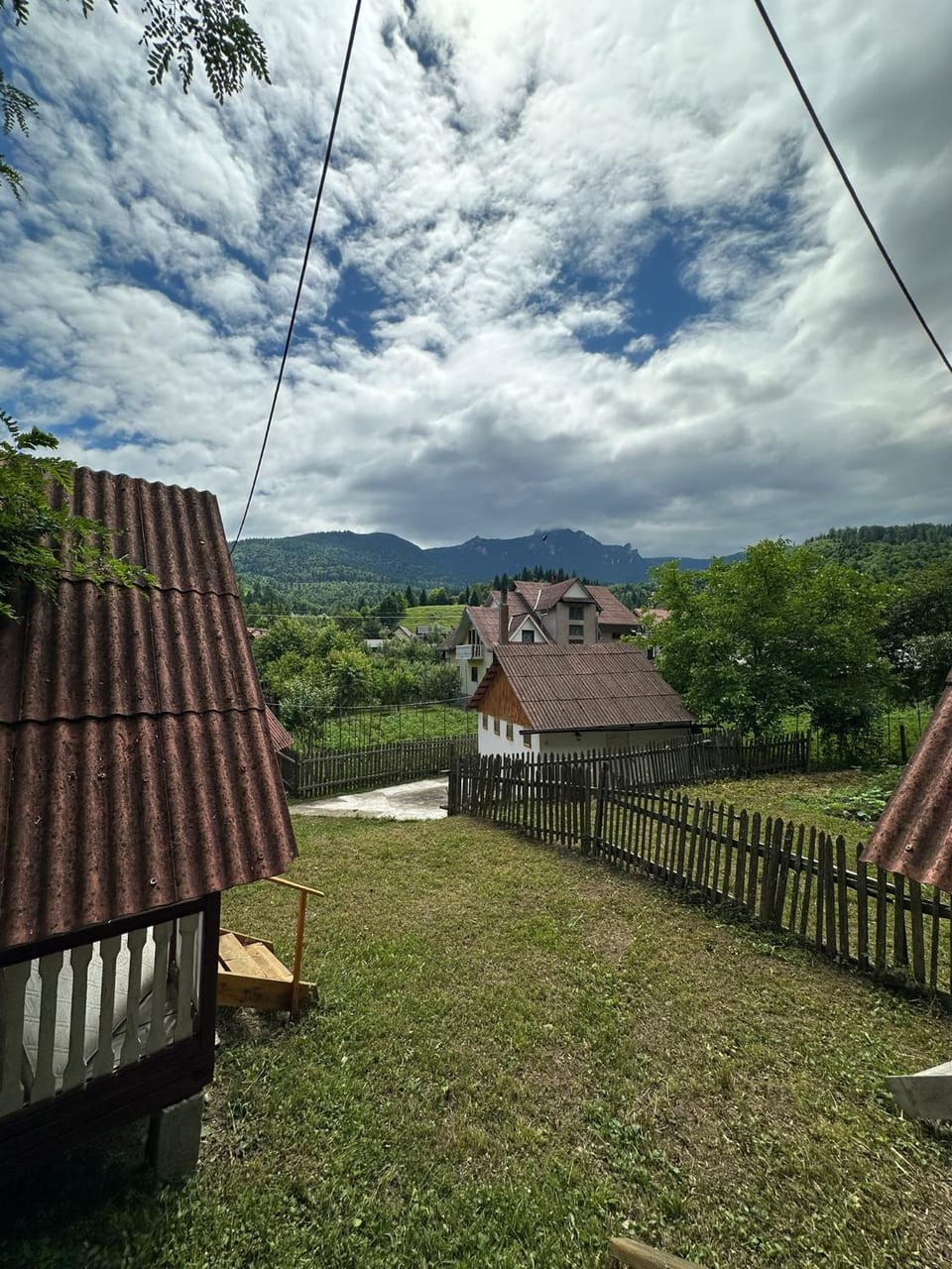 Day, Natural landscape, Garden, Mountain view
