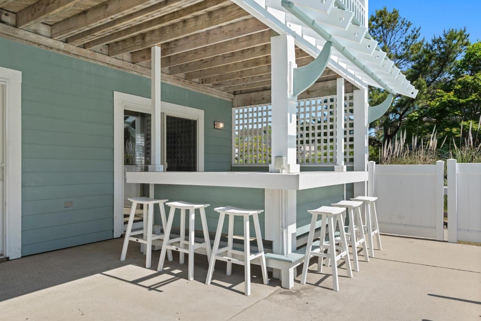 Living On Beach Time House in Corolla