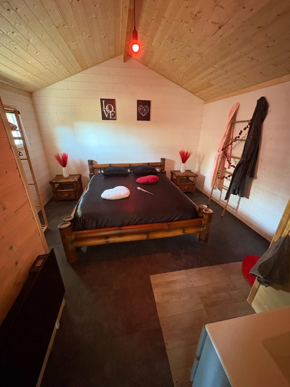 Océan glamping Campground/ 
RV Resort in Léon