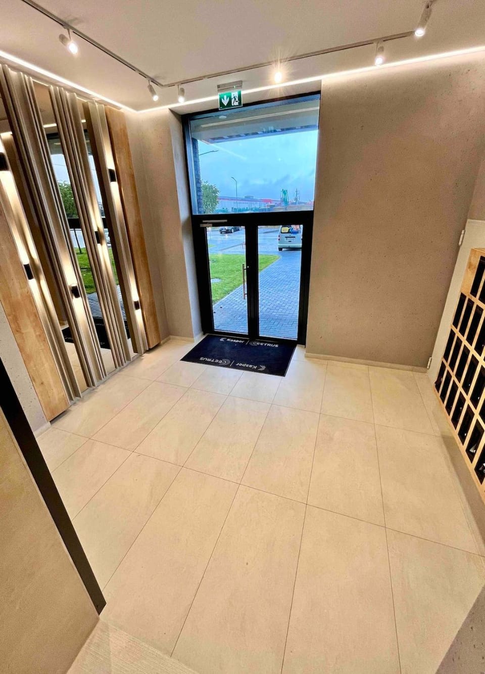 Quiet Deluxe Suite Coresi - Free Parking Apartment in Brasov