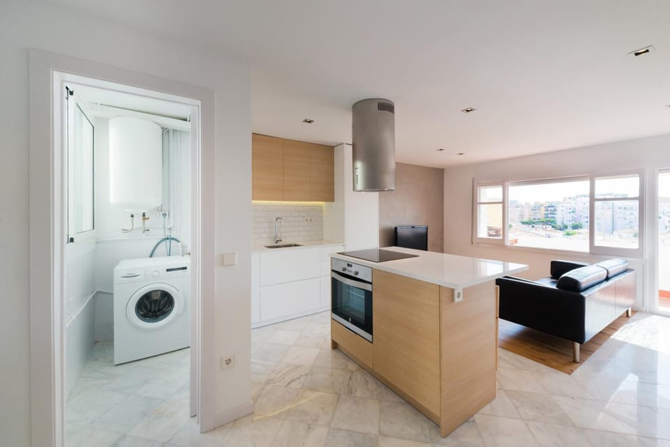 Kitchen or kitchenette, Living room
