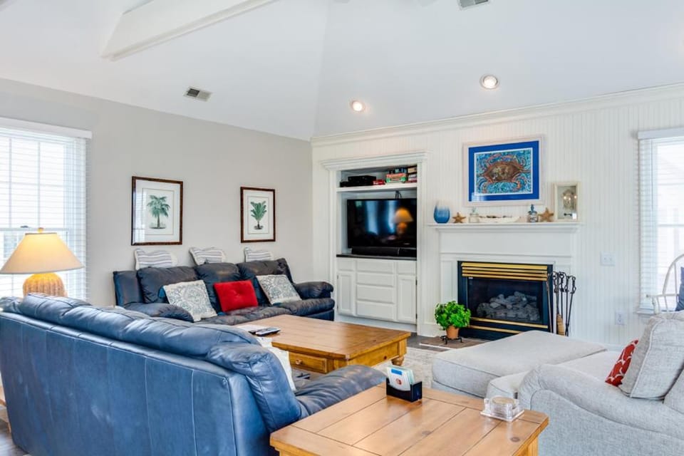 Magnolia House in Corolla