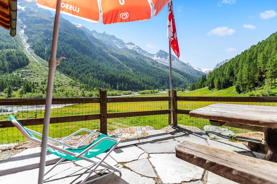 Patio, Spring, Day, Natural landscape, Balcony/Terrace, Mountain view, sunbed