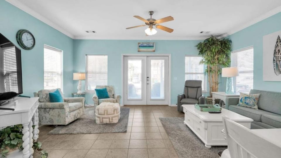 Restin in Destin Private pool Beach gear included Private cabana house sleeps 12 House in Destin