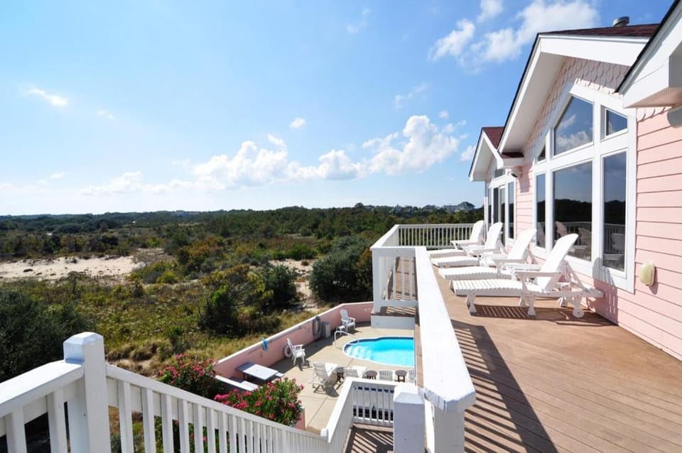 Phoenix Rising House in Corolla