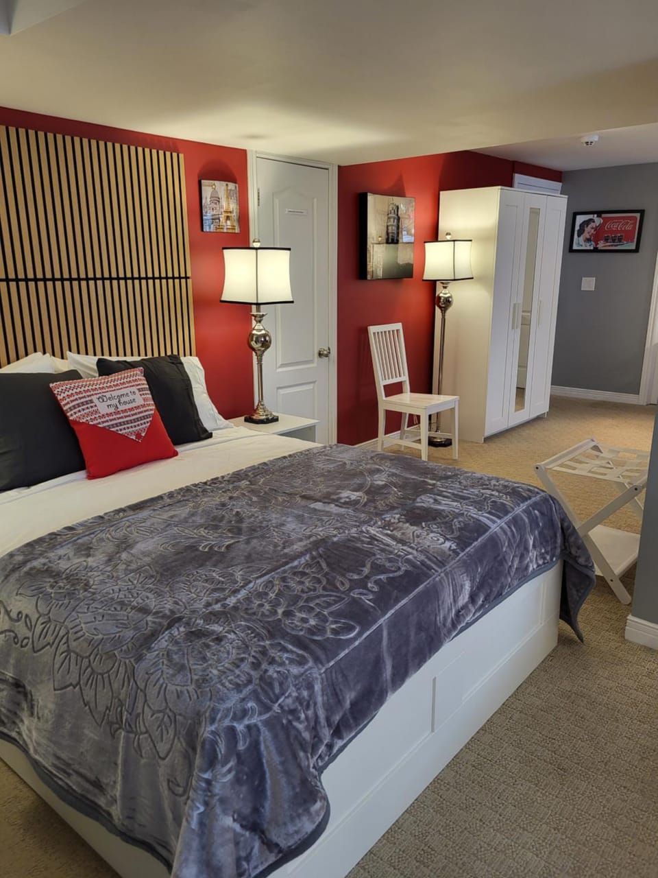 Bed, Photo of the whole room, Bedroom, wardrobe