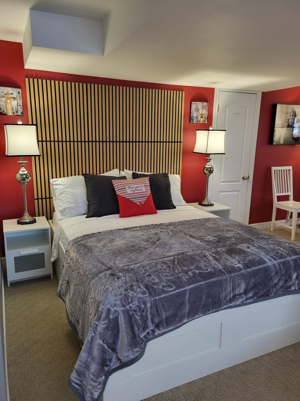 Bed, Photo of the whole room, Bedroom