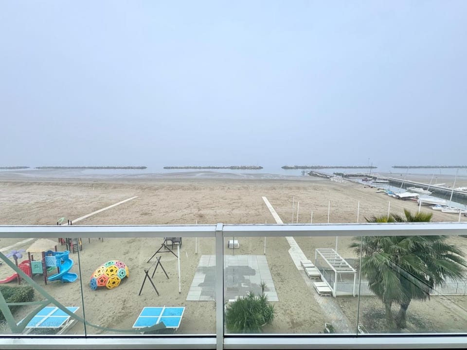 Property building, Balcony/Terrace, Sea view, Sea view