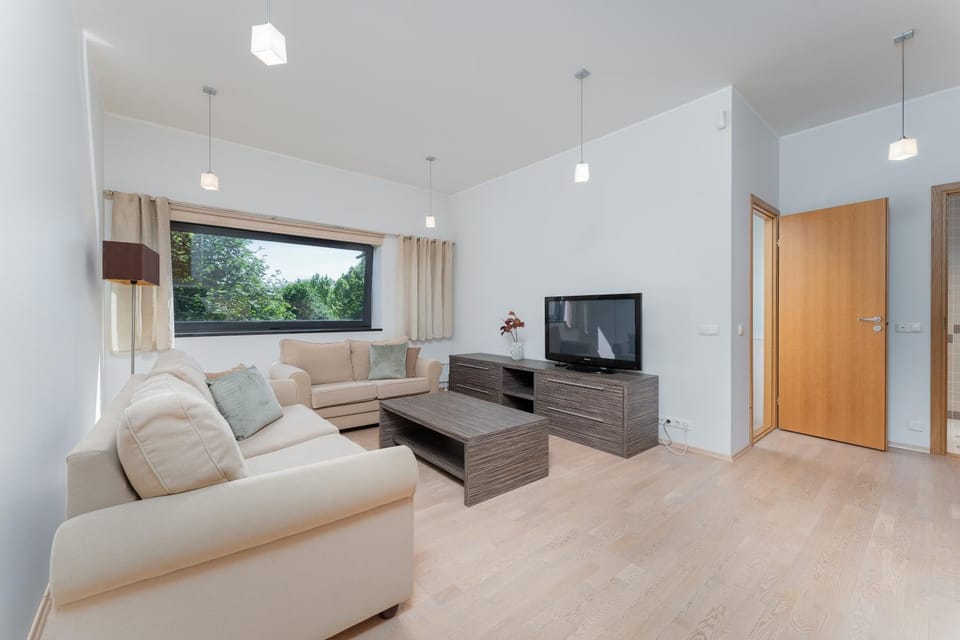 Communal lounge/ TV room, TV and multimedia
