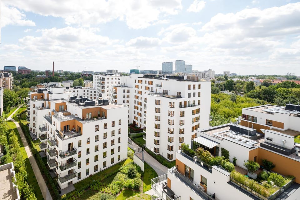Property building, City view, Location