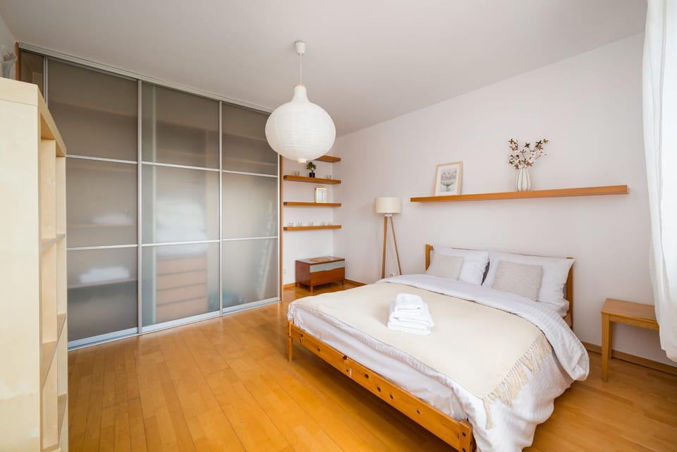 Bed, Photo of the whole room, Bedroom, towels, wardrobe