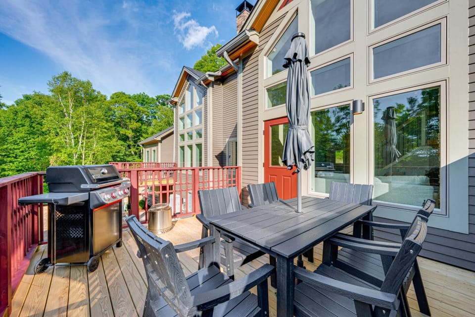 Burke Mtn | Slopeside | Bike Park & Trails Access House in Burke