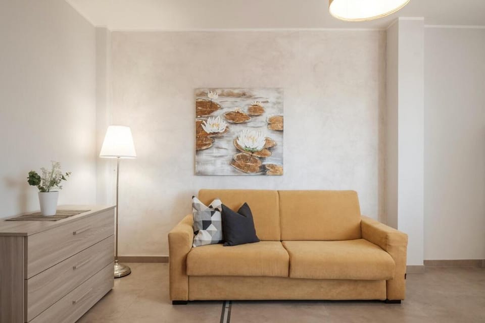 Iris Sun Suite - Comfort & Dreamy Beaches Apartment in Quartu Sant'Elena