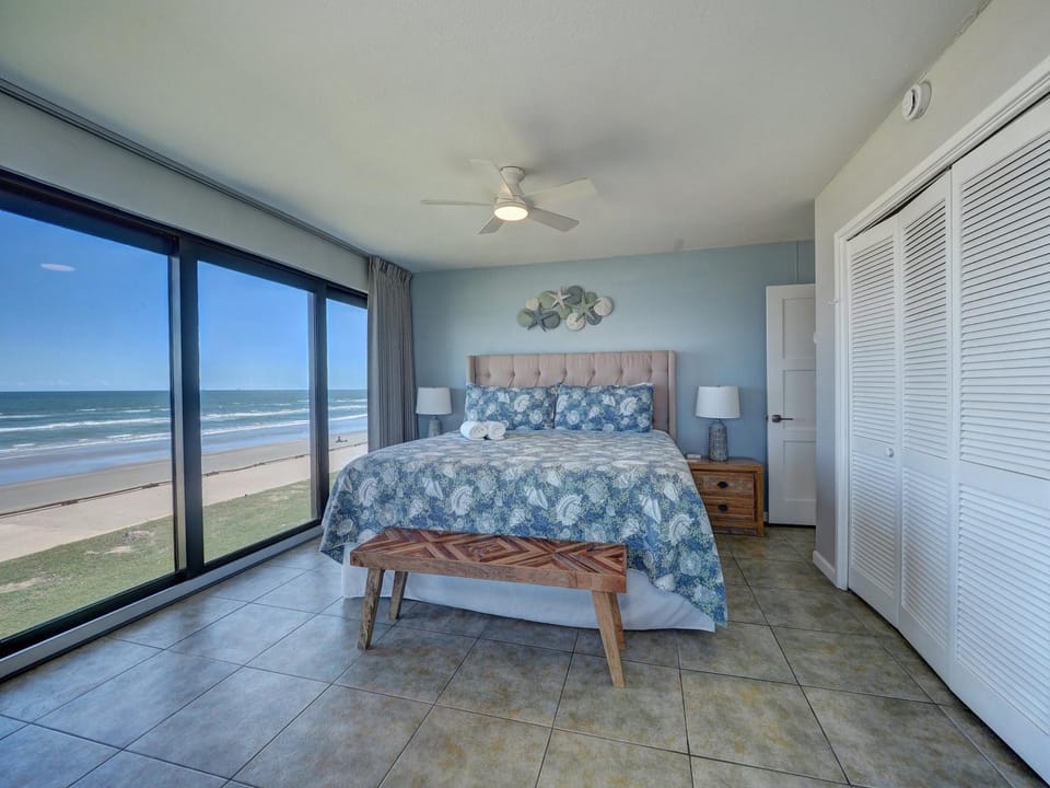 Corner Beachfront Condo with 270 Degree Gulf View and Wrap Around Balcony on Whitecap Beach Heated Pool Island House Unit 209 Apartment in North Padre Island