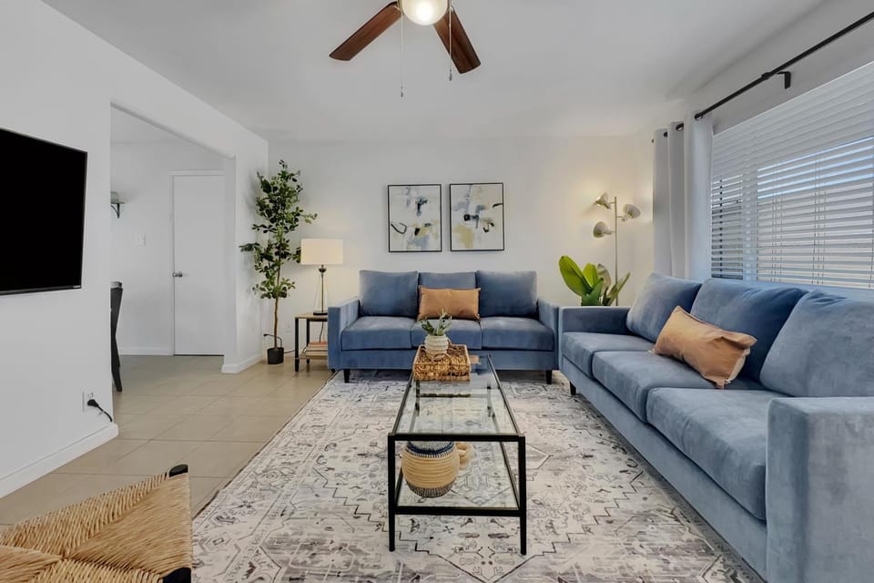 3 Mi to Old Town Scottsdale: Home w/ Patio! House in Tempe