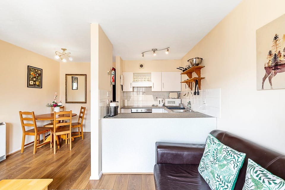 Kitchen or kitchenette, Living room, Dining area