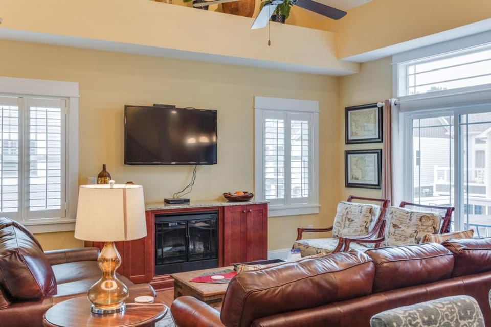 Seaside Serenity House in Corolla