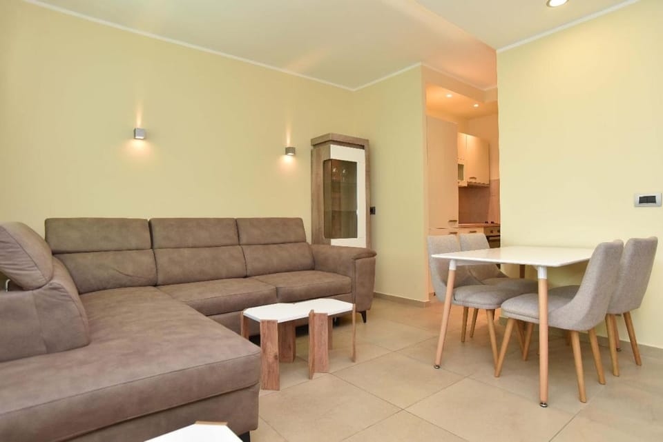 Omega 4 Apartment Apartment in Budva