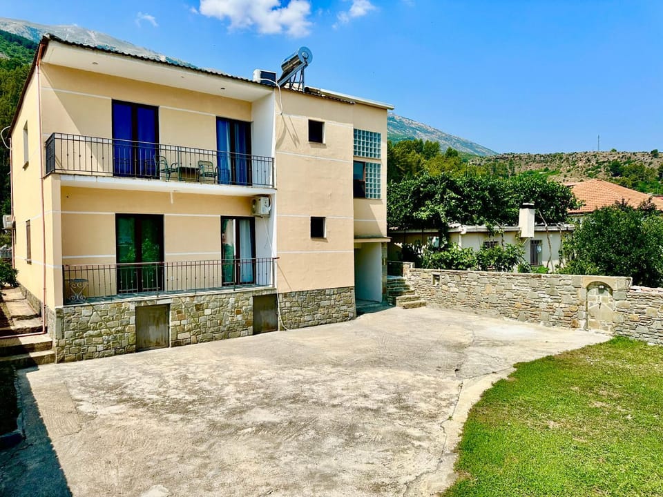 Property building, Spring, Day, Natural landscape, Mountain view