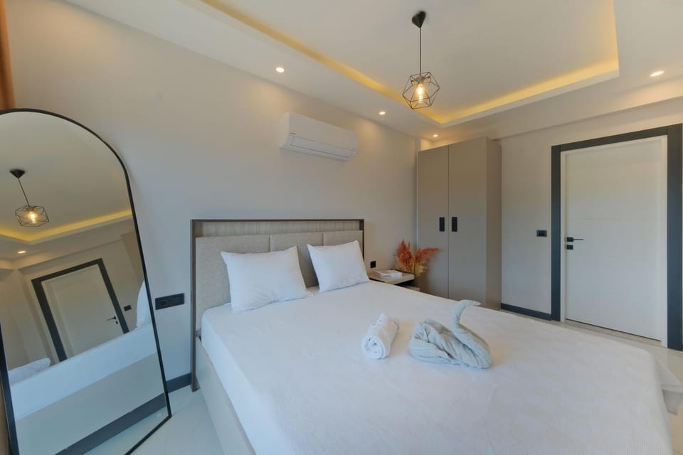 Bed, Bedroom, wardrobe, air conditioner