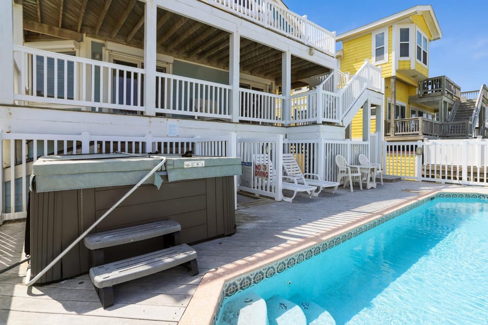 Sand Pebbles House in Nags Head