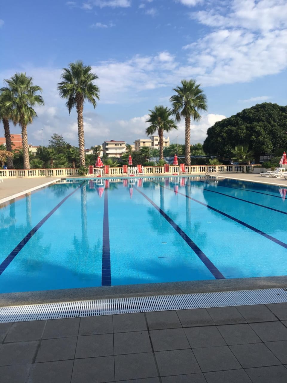 Swimming pool, Swimming pool