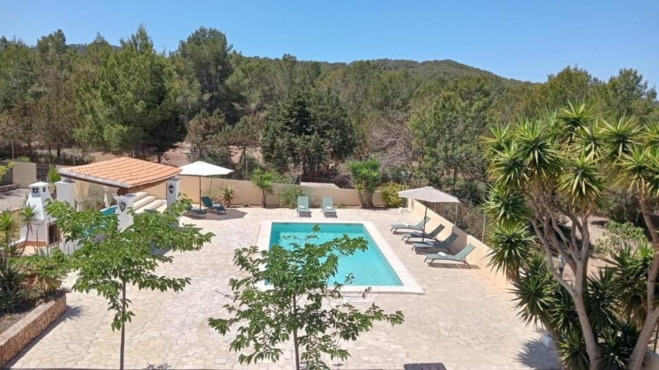 Casa Puig de Mar, con piscina y jardín' House in Ibiza