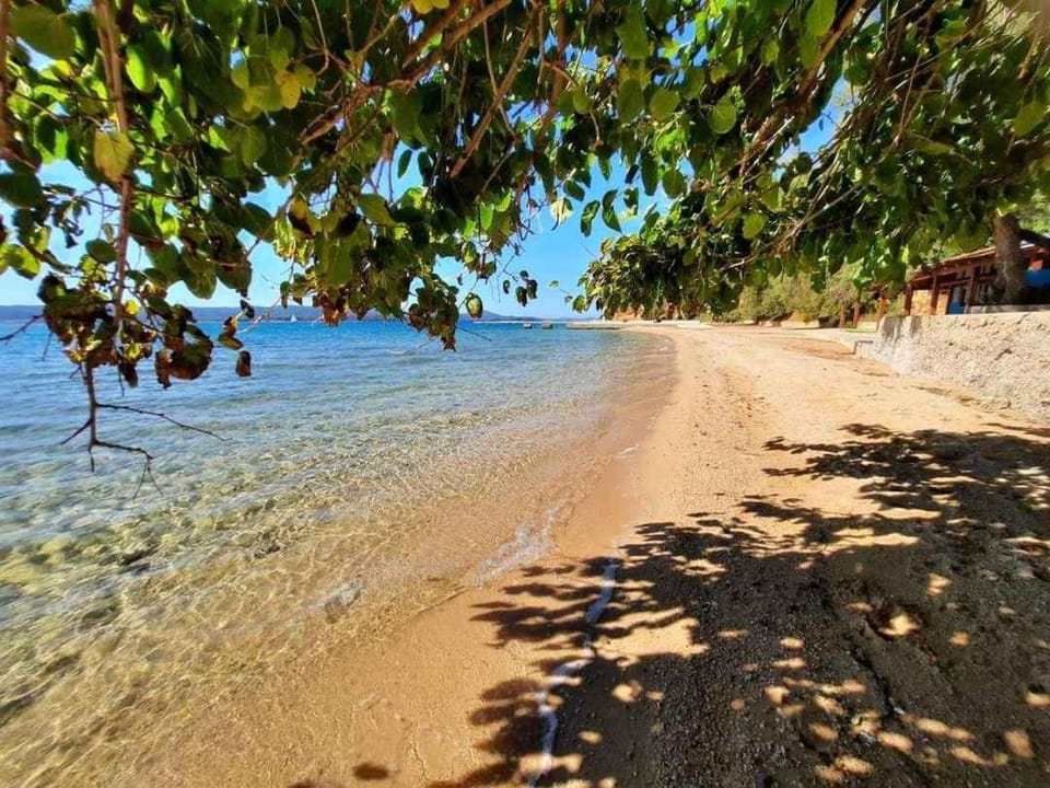 Nearby landmark, Beach