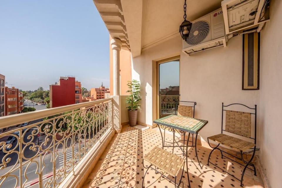 Pearl of Guéliz Netflix, Terrace, Quiet Apartment in Marrakesh
