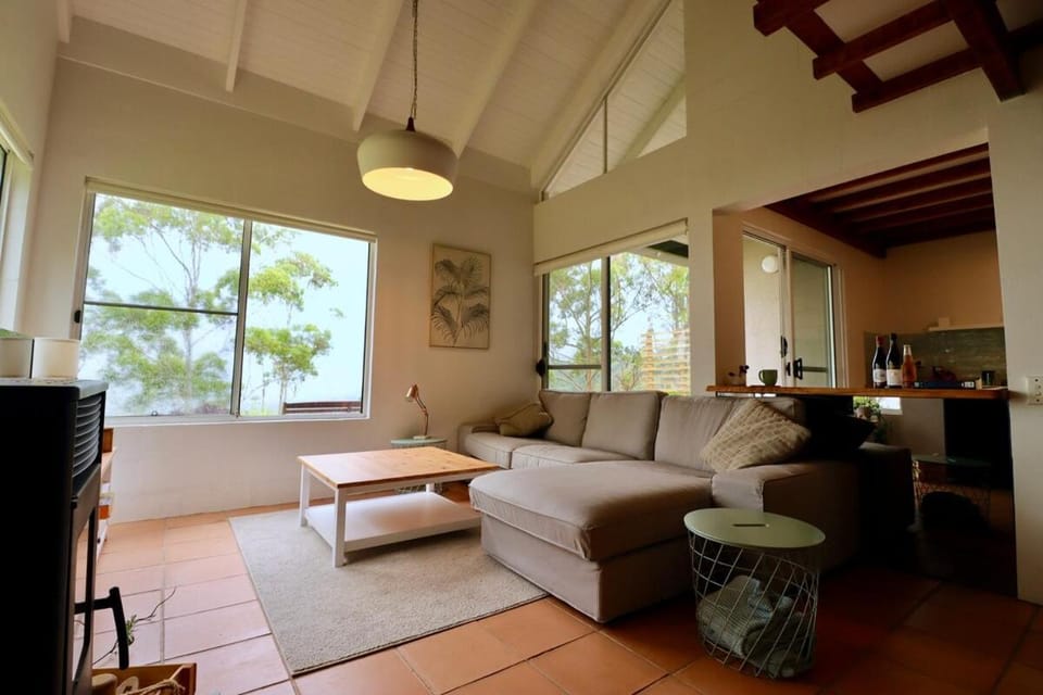Maleny-Montville Cottages #1 - 2 bed ocean views Chalet in Balmoral Ridge