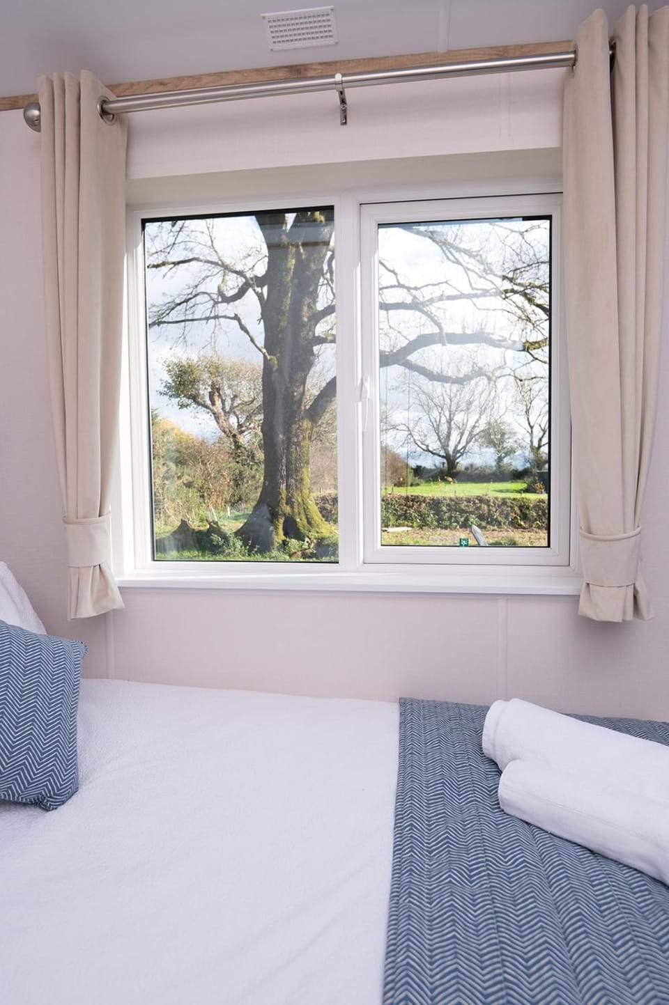 Olive Lodge Benllech Chalet in Wales
