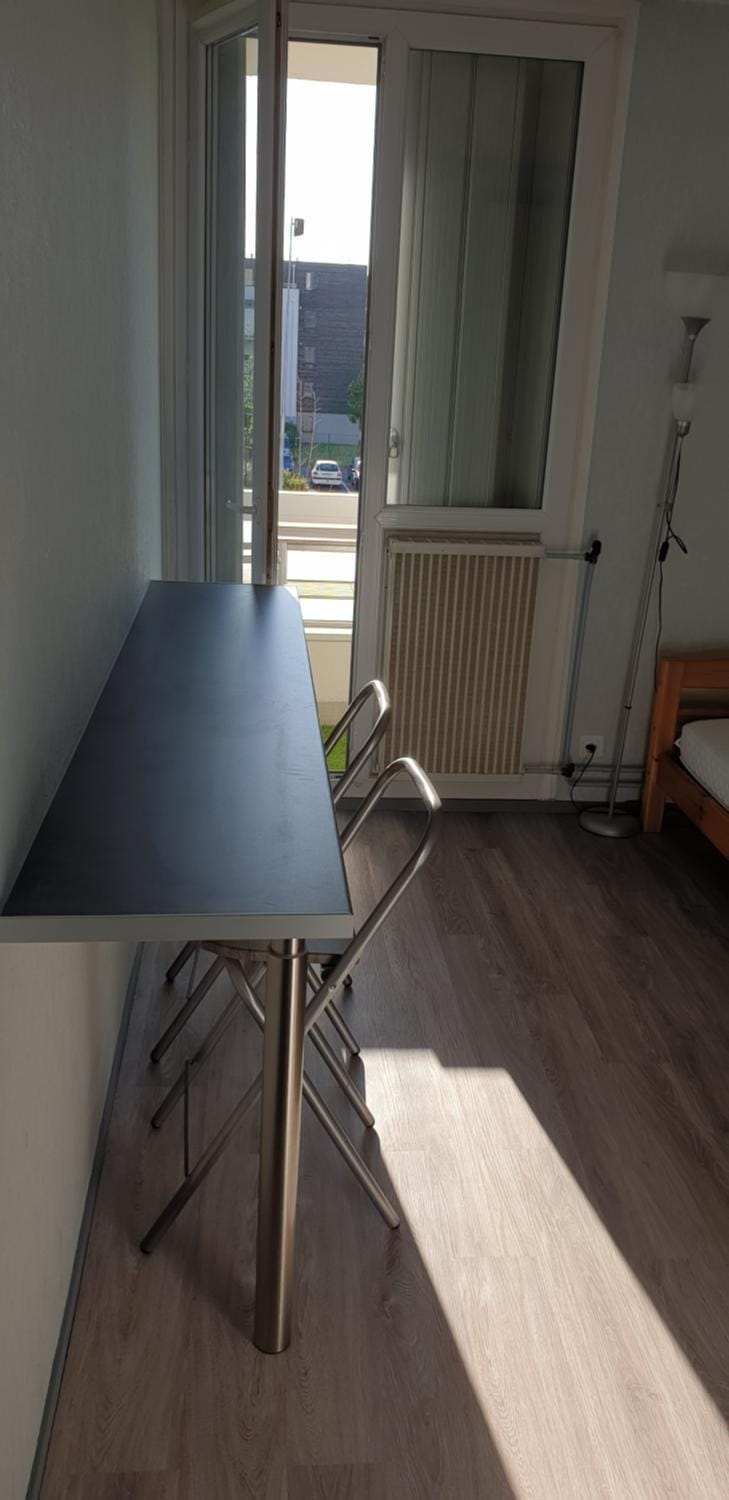 Studio lit 90 avec balcon Apartment in Gradignan