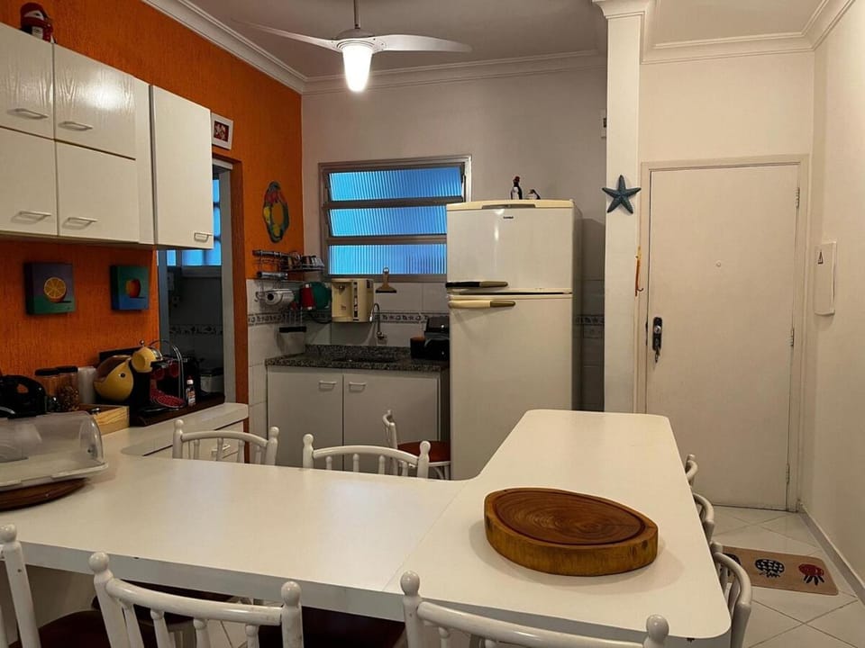 Apartamento vista mar 3 quartos ar condicionado Pitangueiras Guarujá Apartment in State of São Paulo