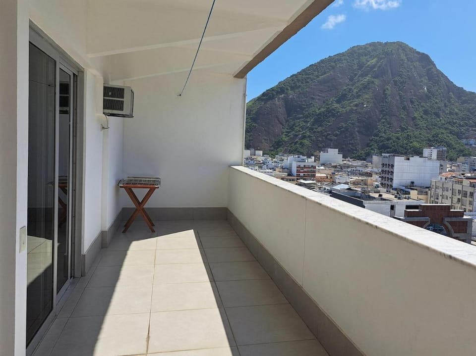 Duplex Copacabana, panoramic view, swimming pool Apartment in Rio de Janeiro