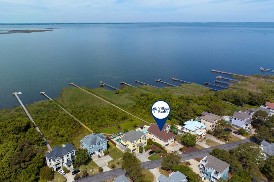 Sunset Thrill House in Corolla