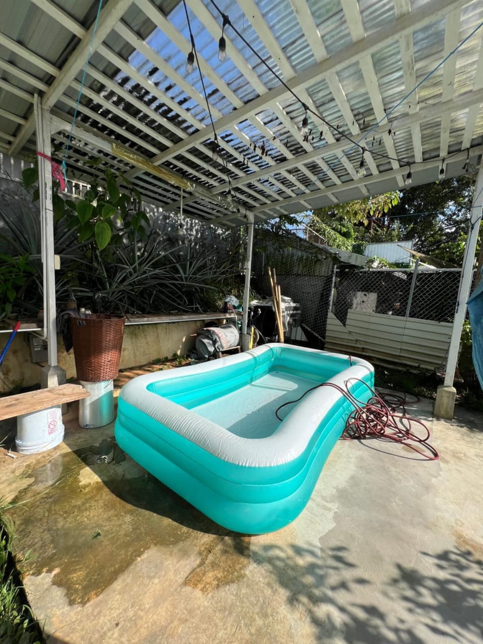 Swimming pool