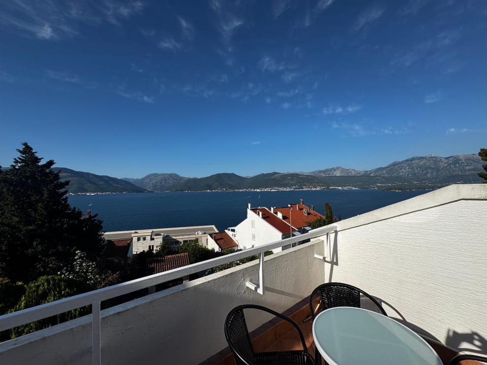 Stella View Apartment in Kotor Municipality
