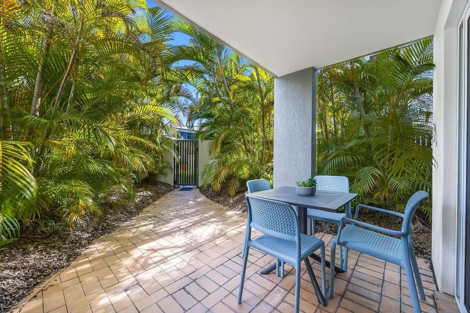 2 bedroom close to beach Apartment in Sunshine Coast