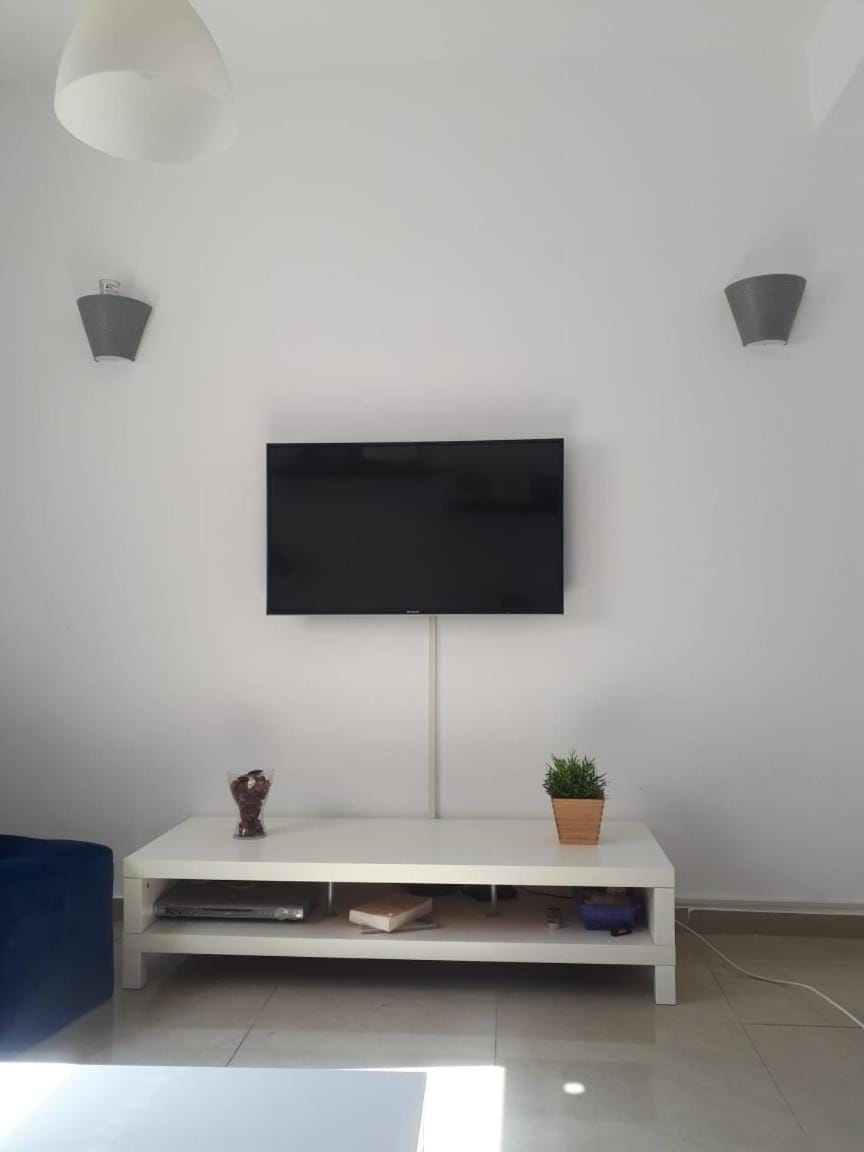 Waterfront Apartment, Tanger Beach Route Asila Apartment in Tangier-Tétouan-Al Hoceima