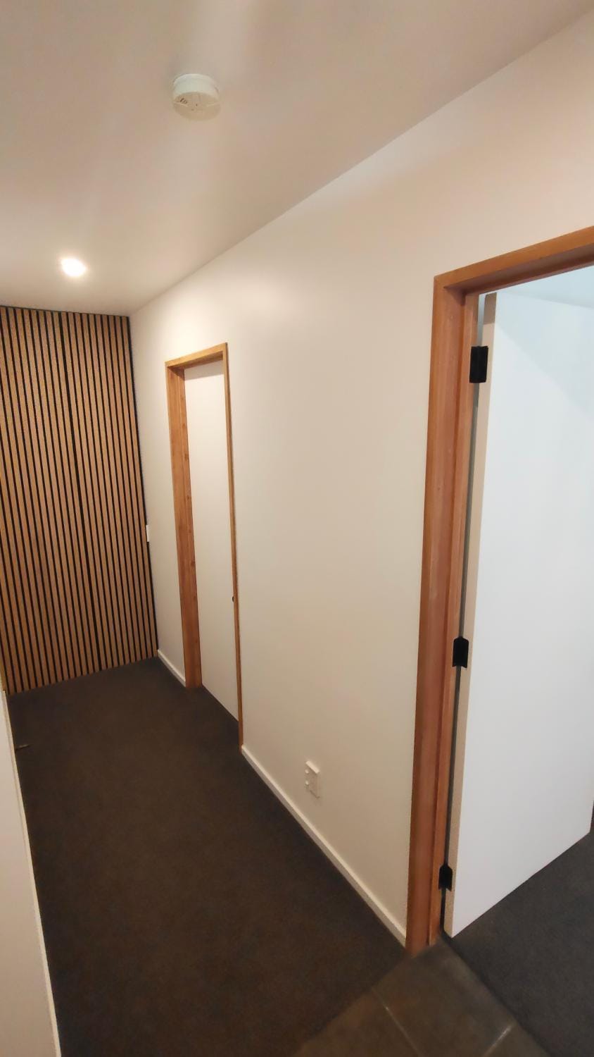 Kōwhai Corner Room at Goldfield Heights Bed and Breakfast in Queenstown