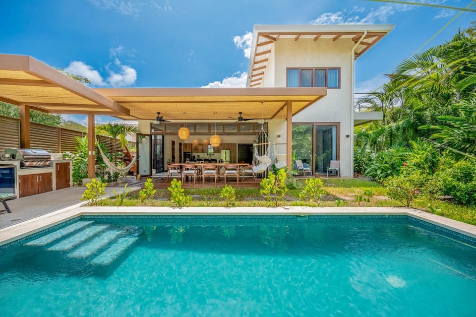 Garden view, Pool view, Swimming pool