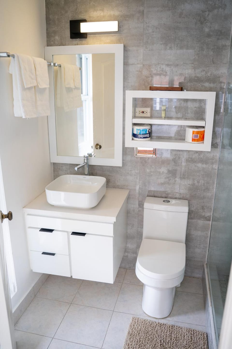 Shower, Toilet, Bathroom