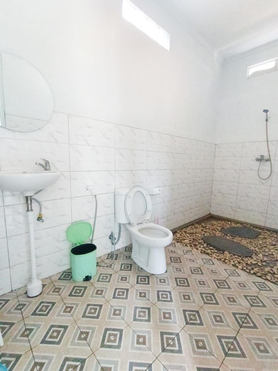 Balamohana Tropical Stay Canggu Bed and Breakfast in North Kuta