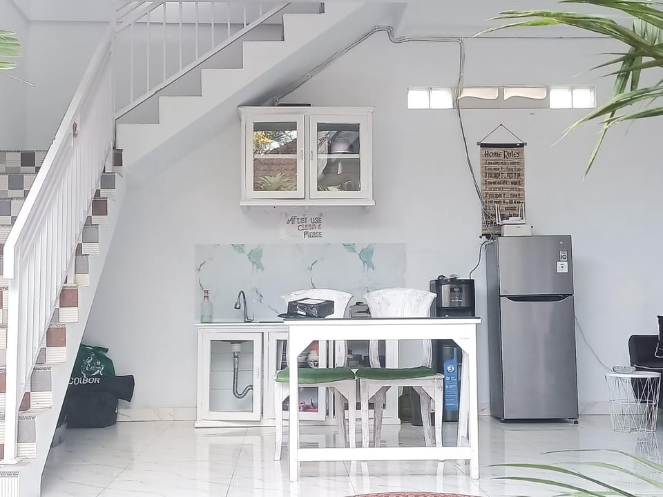 Balamohana Tropical Stay Canggu Bed and Breakfast in North Kuta