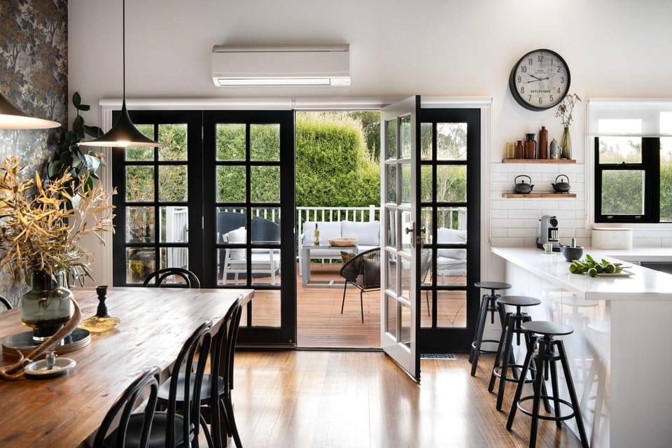 Alchemy House- 3 bedroom home House in Daylesford