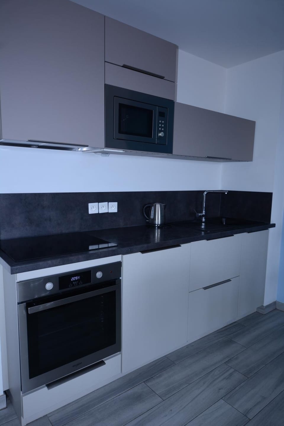 T2 CALME BORMES-Les-MIMOSAS Apartment in Bormes-les-Mimosas