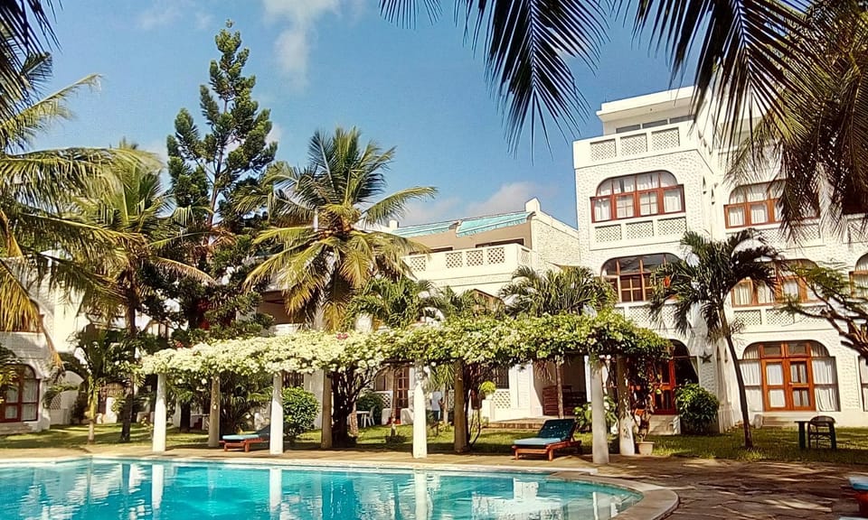 Property building, Garden view
