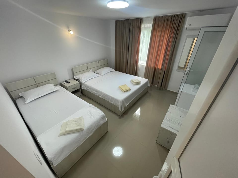 Cazare Pedro Bed and Breakfast in Constanta